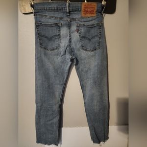 Levi's cropped Jean size 28